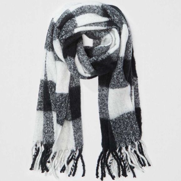 NWT American Eagle Plaid Blanket Scarf - Picture 1 of 7